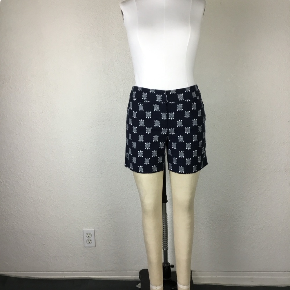 Navy Blue Patterned Women's Shorts Ann Taylor Womens Shorts Size 2 Blue turtle